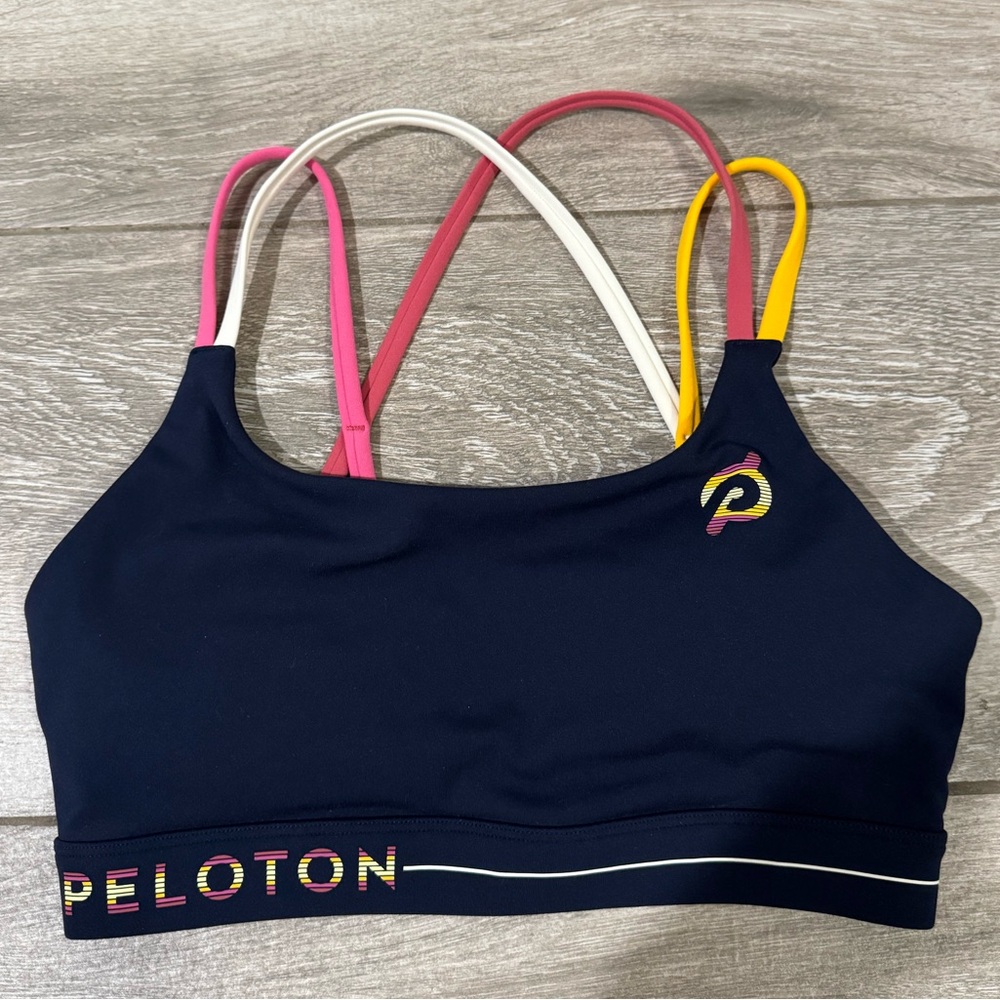 Women’s Peloton Strappy Sports Bra